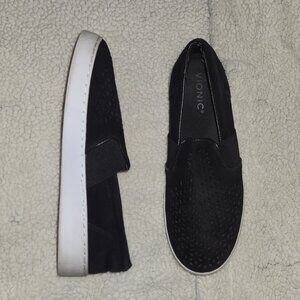 Vionic Kani Slip-on Sneakers